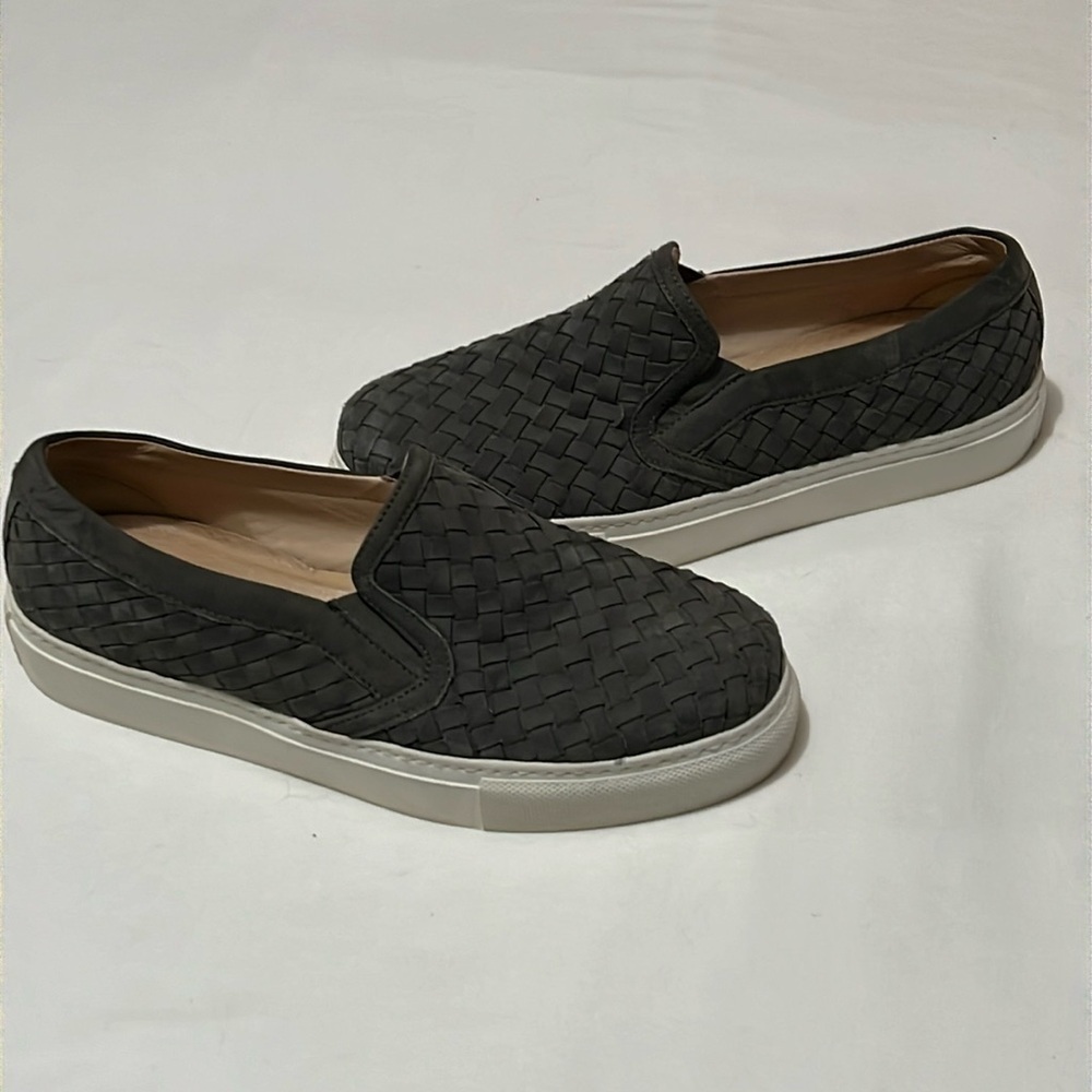 M. GEMI The Cerchio Woven Leather Sneaker in Grey Nubuck